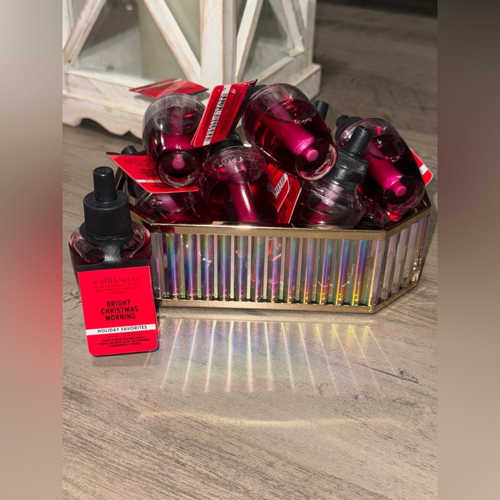Bath & Body Works Wallflowers Bright Christmas Morning Plug-In Refill (Lot)